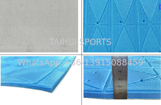 Shockpad rumput buatan untuk acara profesional bersertifikat Situs dengan kekuatan tarik tinggi dan umur panjang