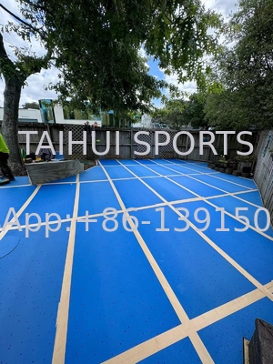 PE resin taman bermain ShockPads Artificial Grass Puzzle Pad Lapisan lembut 30mm 40mm 50mm UV tahan memberikan lebih banyak keamanan dan kegembiraan