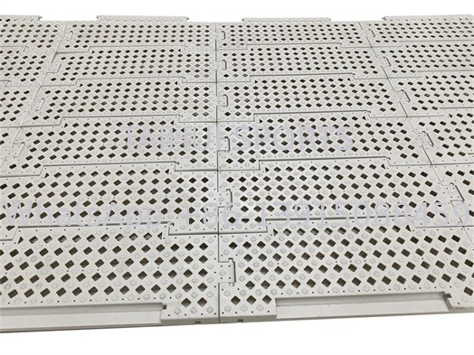 Split Type Interlocking Belt Synthetic Shock Pad Basket Court Lantai Tenis Meja 333.4mm Tinggi 17mm Untuk Olahraga Stadion