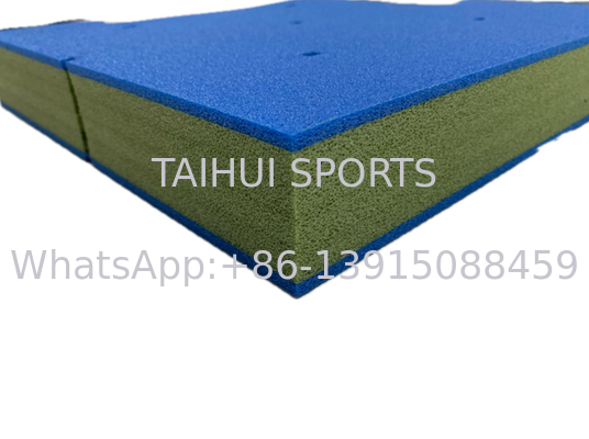 30-70mm Ketebalan Interlocking Shock Pad Puzzle Pad Dengan Dekat Cell Water Absorption