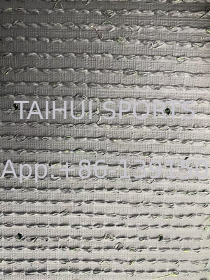 20mm Artificial Grass Roll untuk Sports Turf Tujuan dari lapangan olahraga