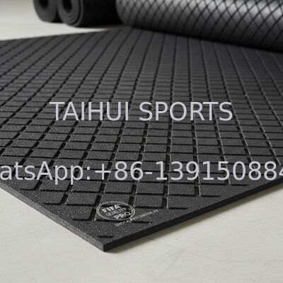 FIFA Certified Shock Pad Underlay dengan Desain Lubang Berlian untuk Perlengkapan Olahraga Rumput Buatan Panjang Disesuaikan