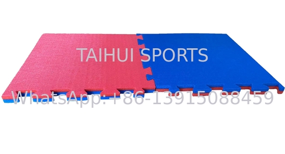 Lampu taman bermain Shock Pad Underlay Anti Fatigue PE Foam Turf Shock Pad