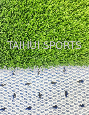 30-70kg/m3 Densitas Shock Pad dengan Kain Laminasi Sempurna Untuk Lapangan Sepak Bola Lapangan Golf Lapangan Rugby Lapangan Hockey Lapangan