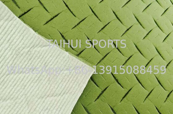 FIFA Standard Underlay Shock Pad Bahan PE dengan Pola Pemotongan dengan Kain Ketebalan 8mm 10mm 12mm